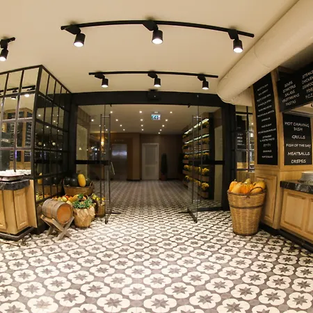 Hotel Elegance International