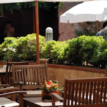 Elegance International Hotel 5*